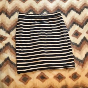Old navy small mid length skirt